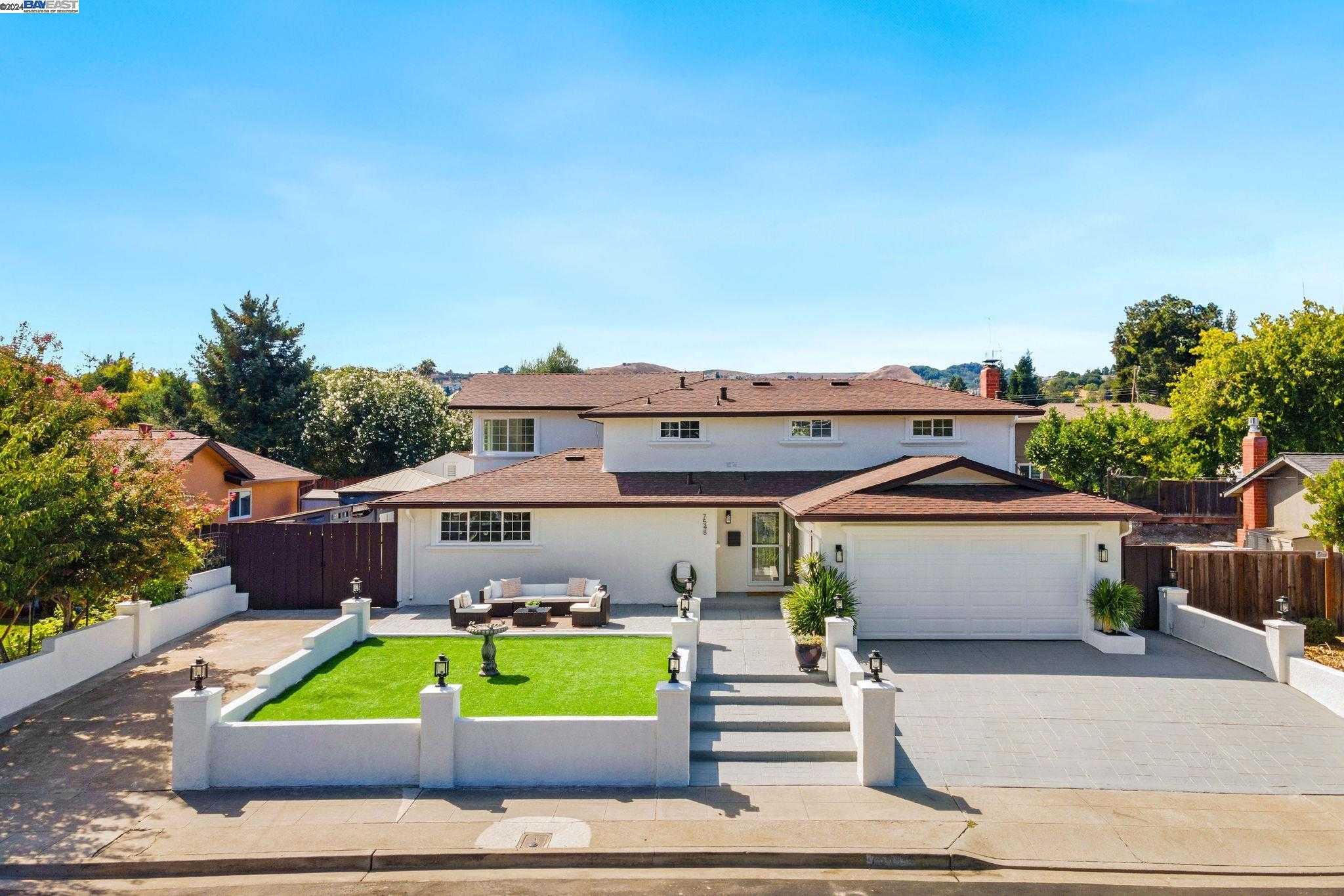 Neighborhood Neighborhood-17