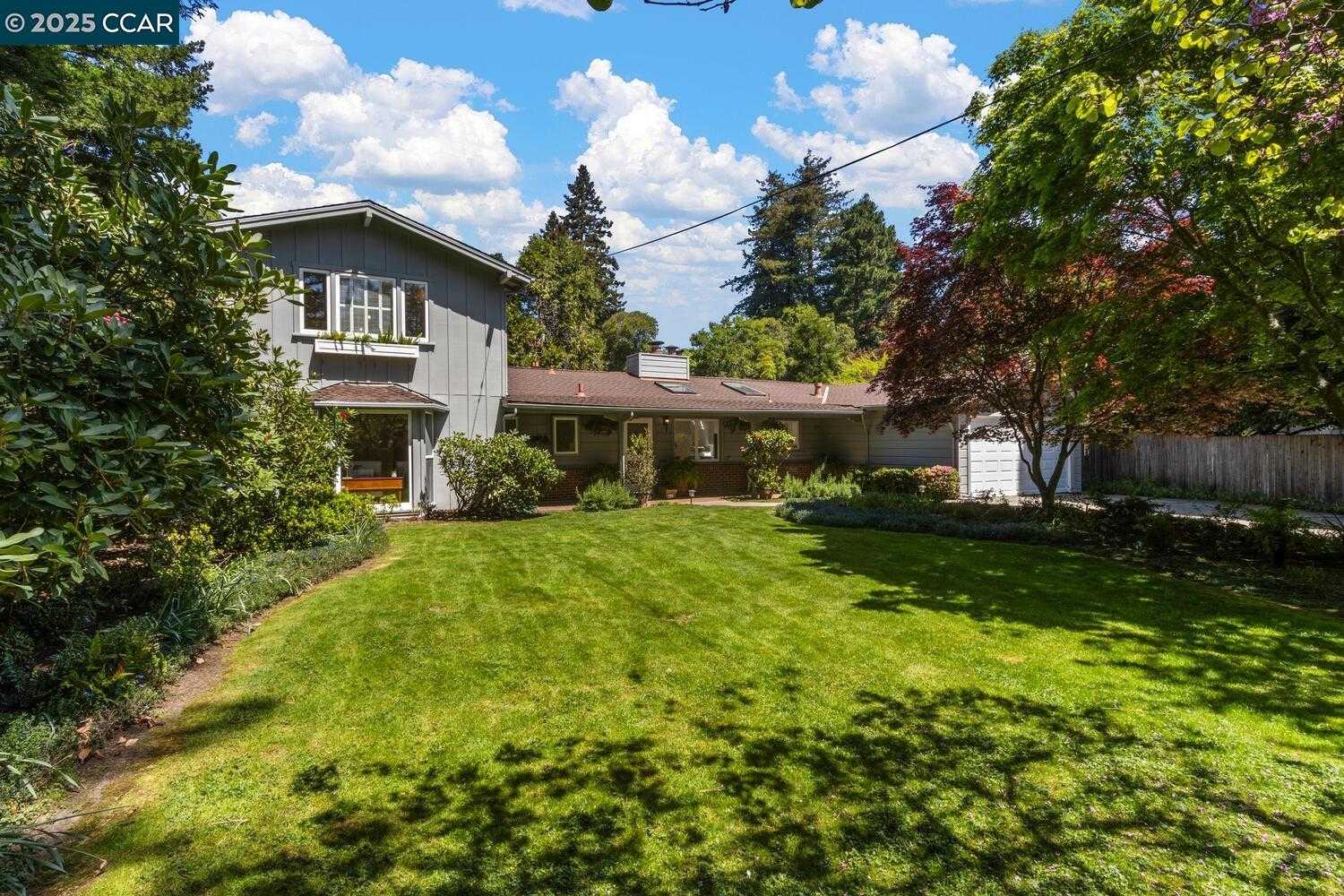 Neighborhood Neighborhood-10