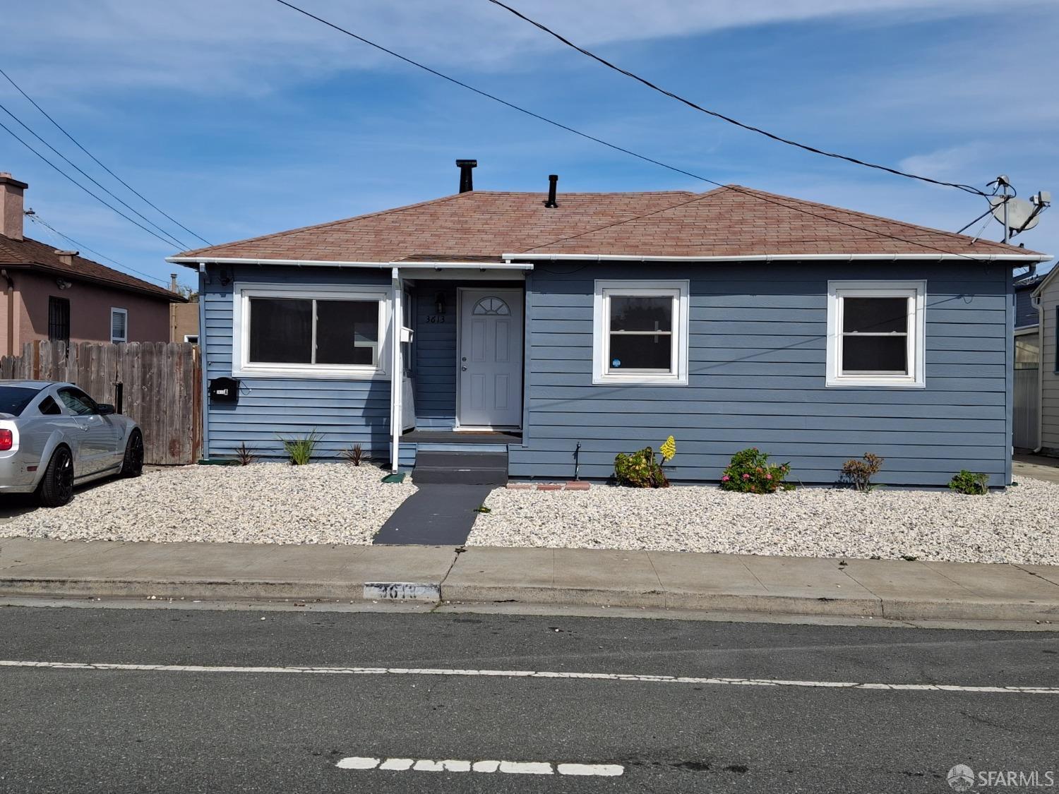 Neighborhood Neighborhood-21