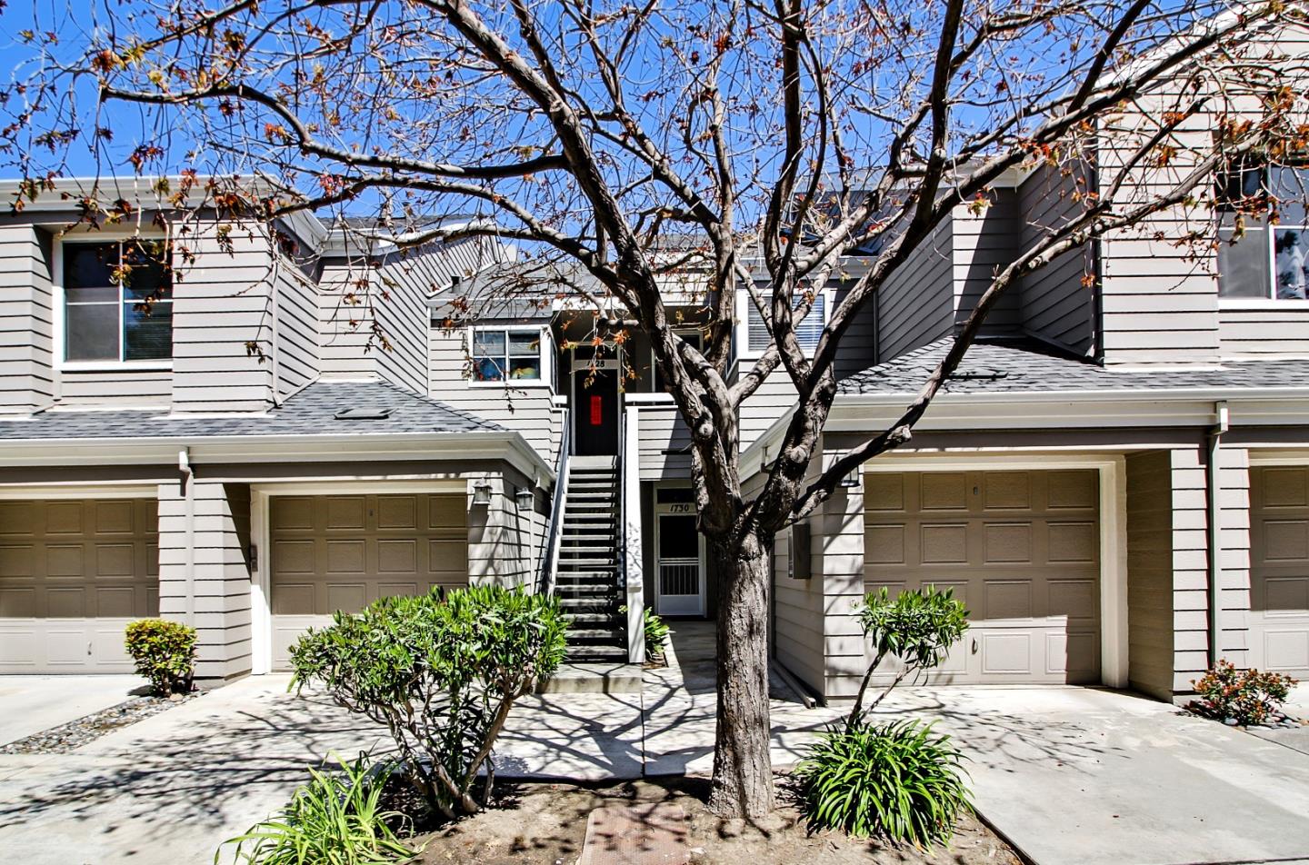 Neighborhood Neighborhood-80