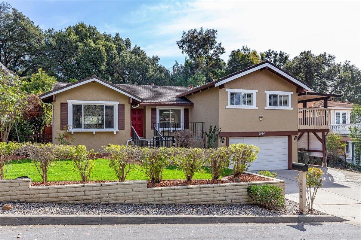 Neighborhood Neighborhood-49