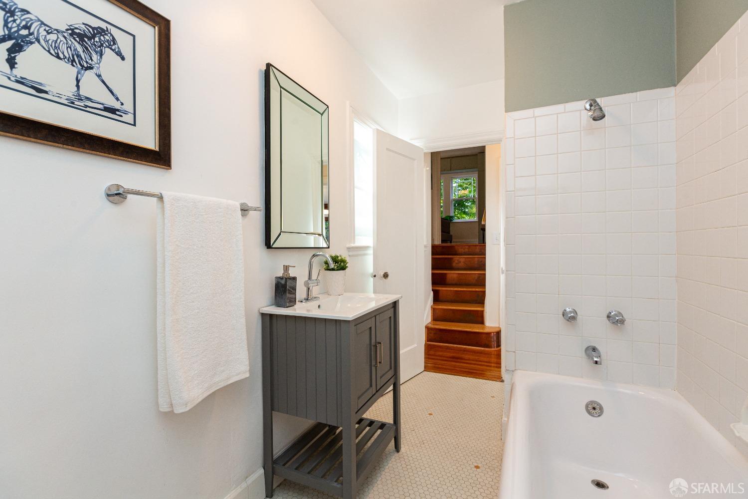 Neighborhood Neighborhood-18