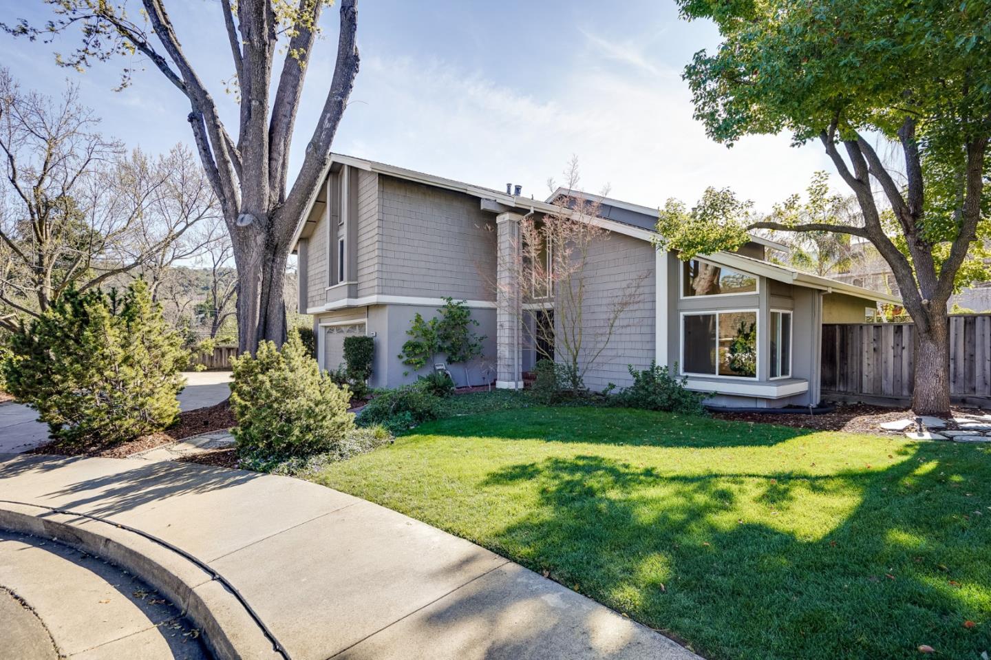 Neighborhood Neighborhood-130