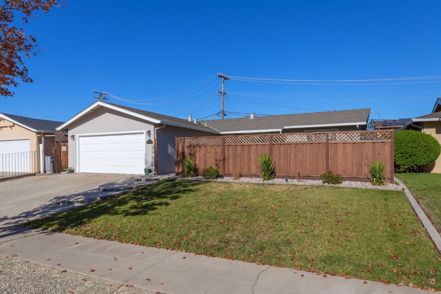 Neighborhood Neighborhood-22