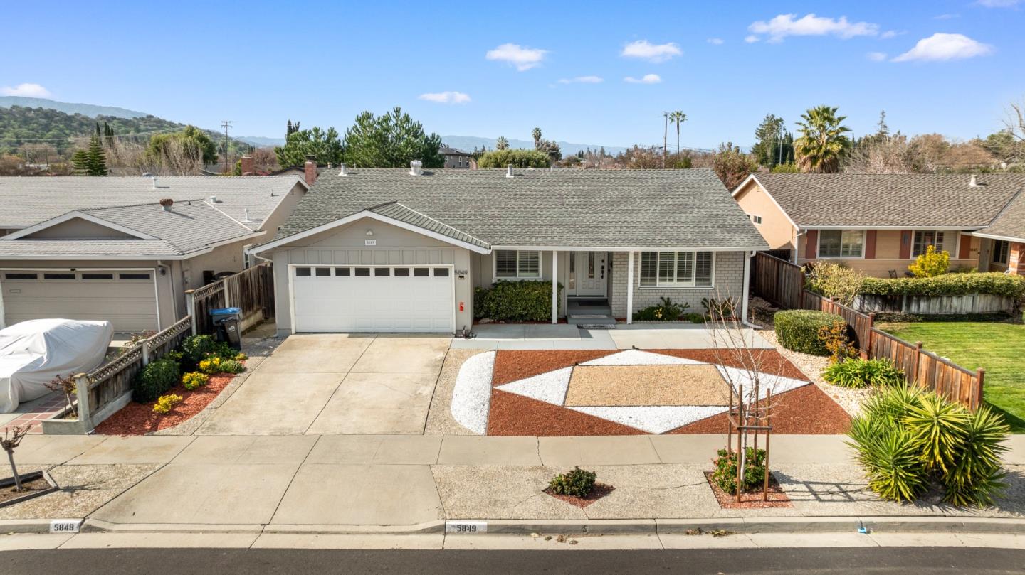 Neighborhood Neighborhood-9