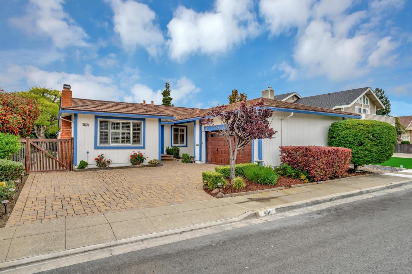 Neighborhood Neighborhood-11