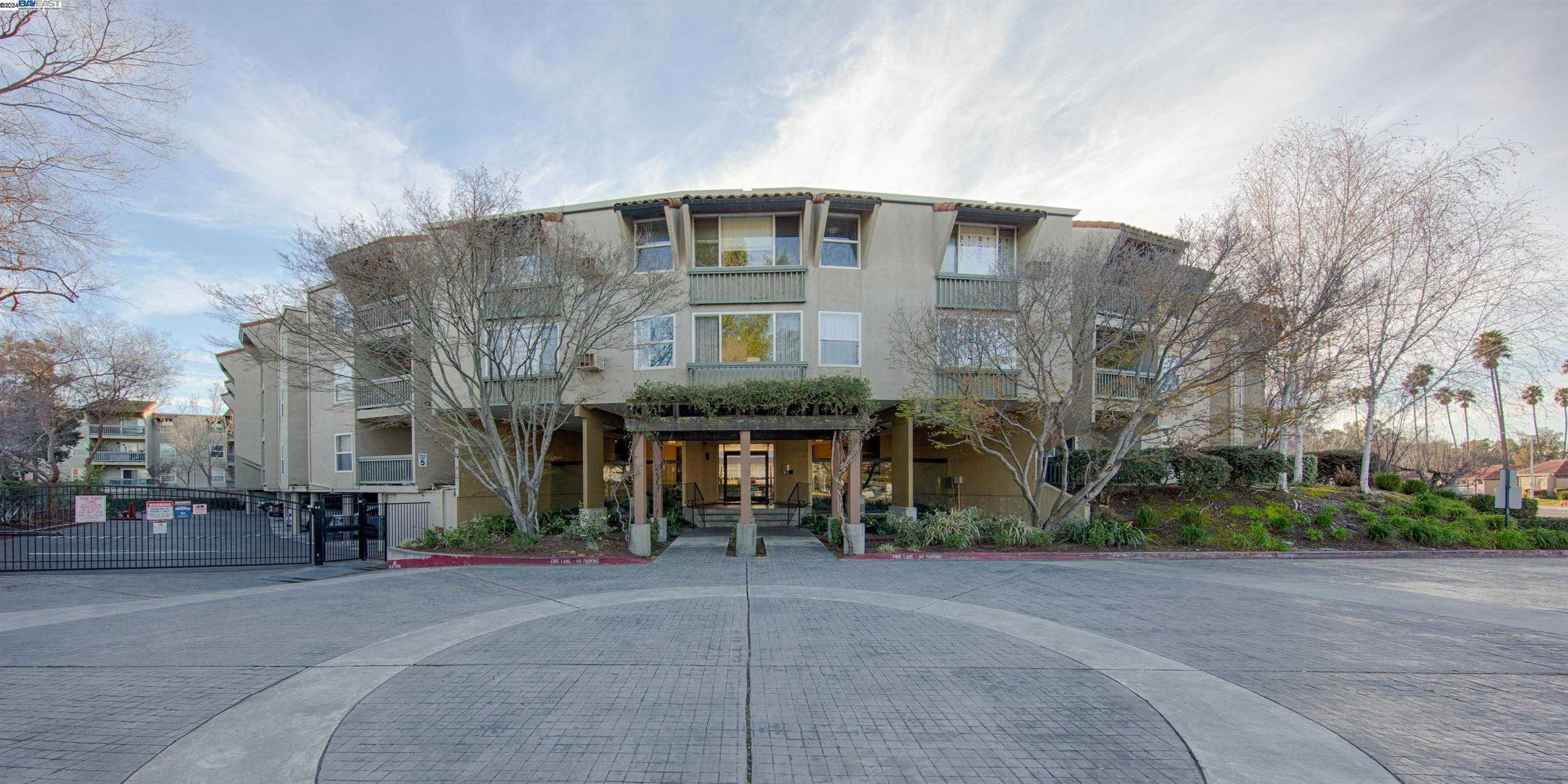 Neighborhood Neighborhood-14