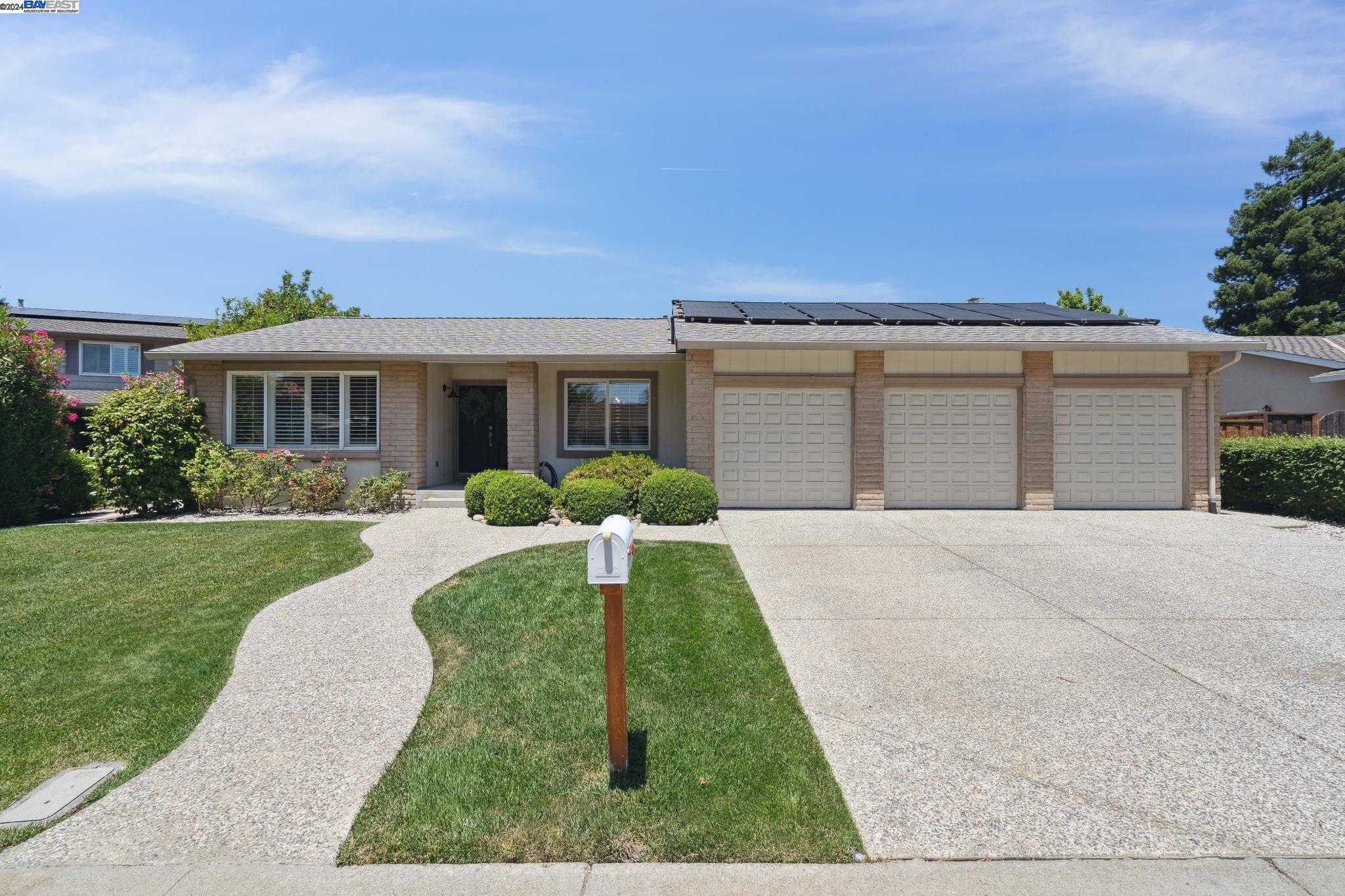 Neighborhood Neighborhood-27