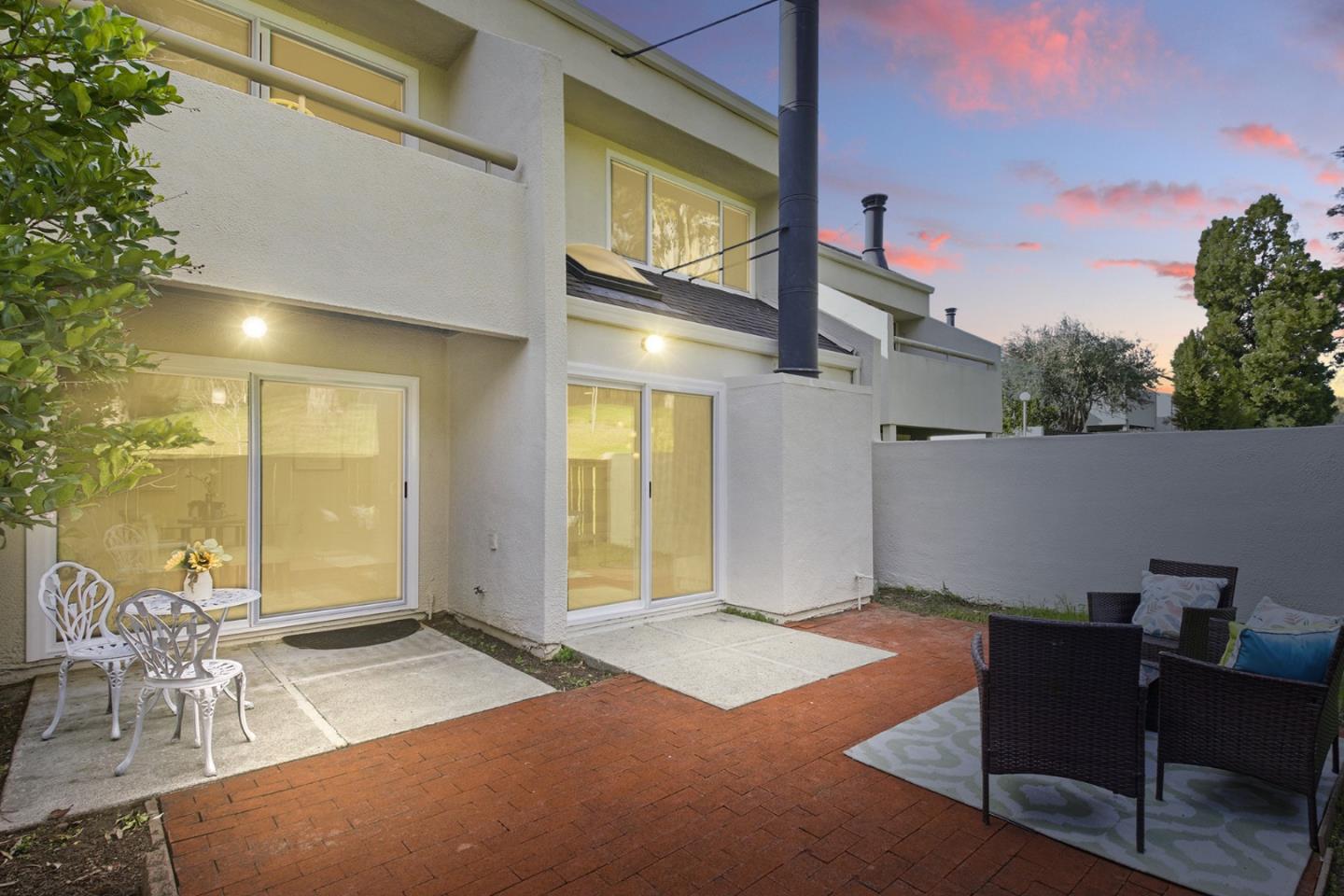 Neighborhood Neighborhood-6