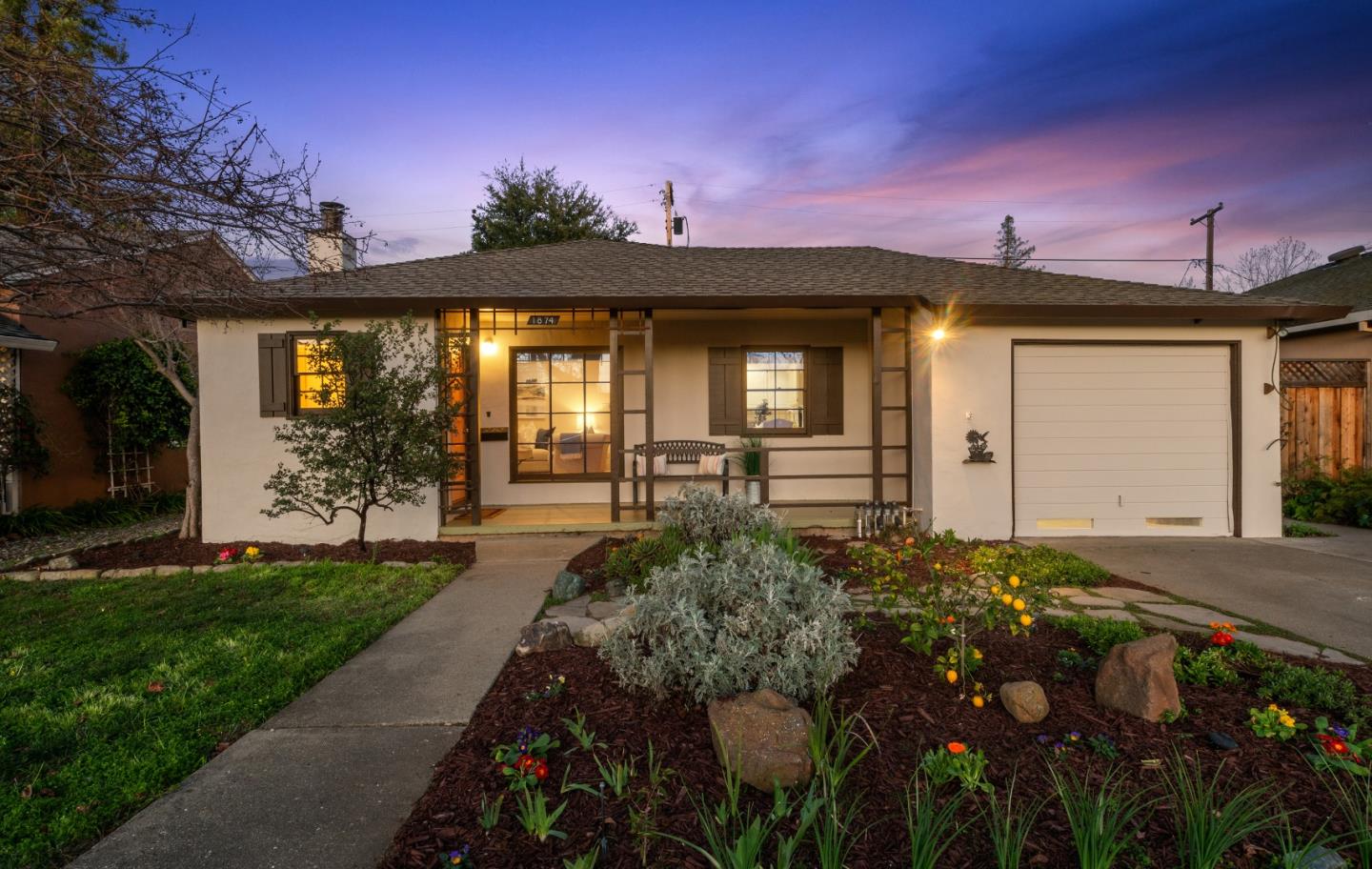 Neighborhood Neighborhood-40