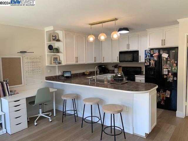 Neighborhood Neighborhood-33