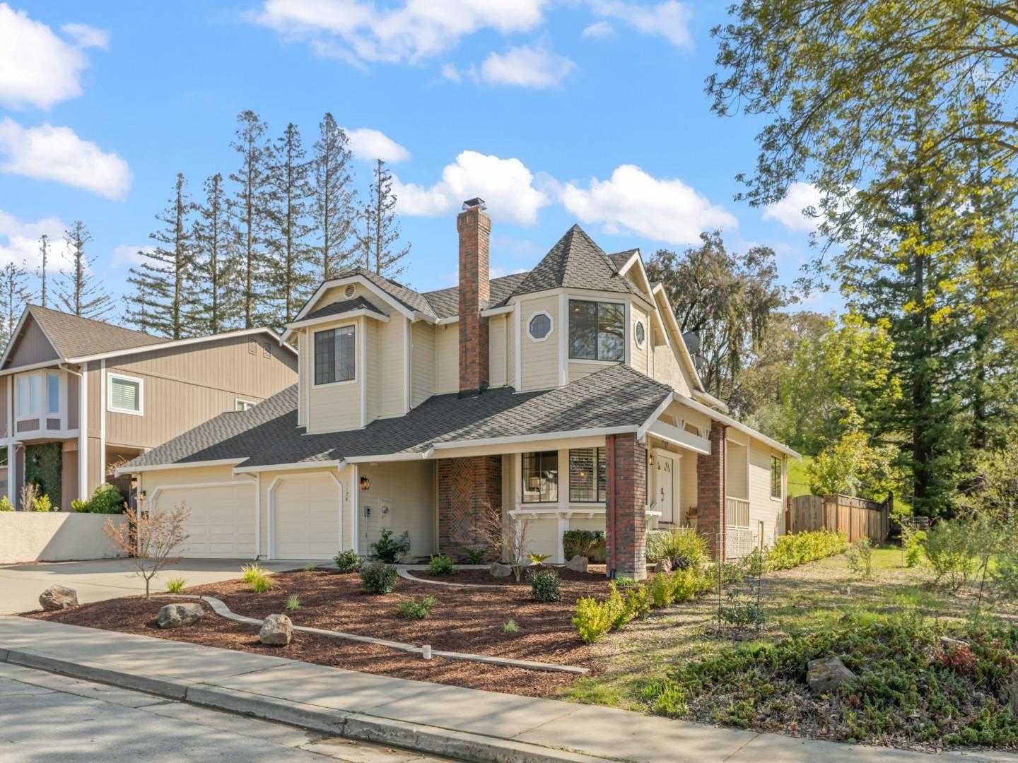 Neighborhood Neighborhood-6