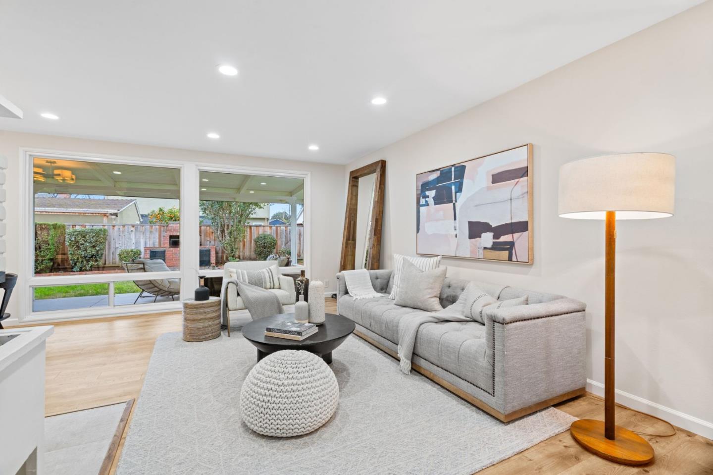 Neighborhood Neighborhood-15