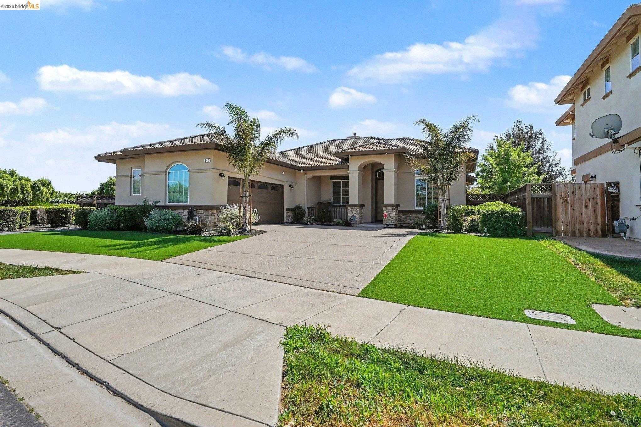 Cedarwood, Brentwood, CA neighborhood