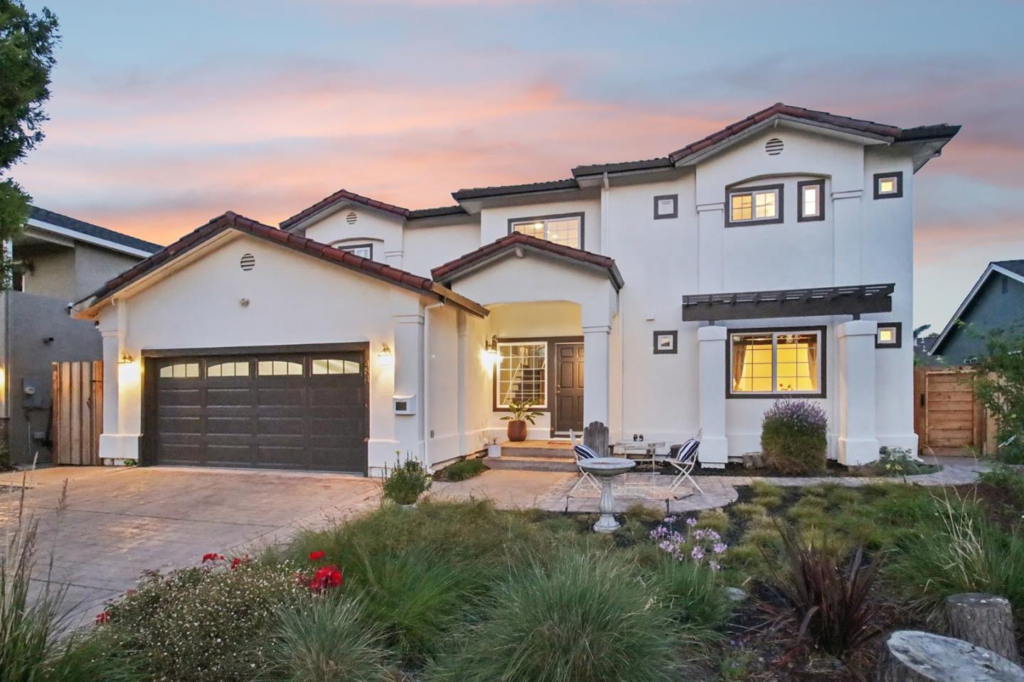 Neighborhood Neighborhood-27