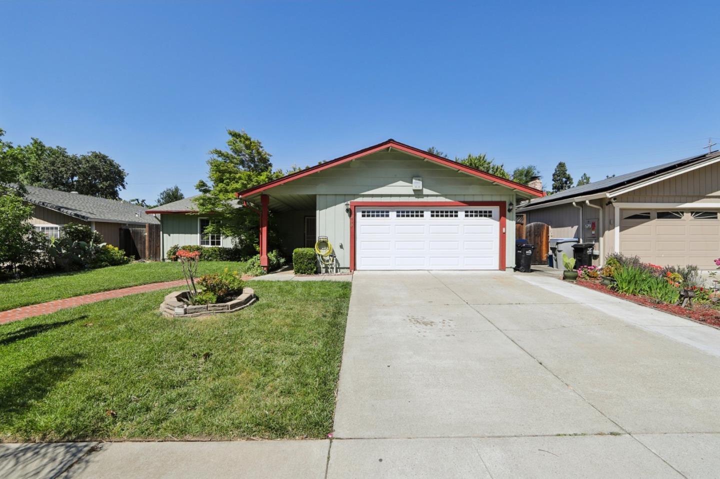 Neighborhood Neighborhood-13