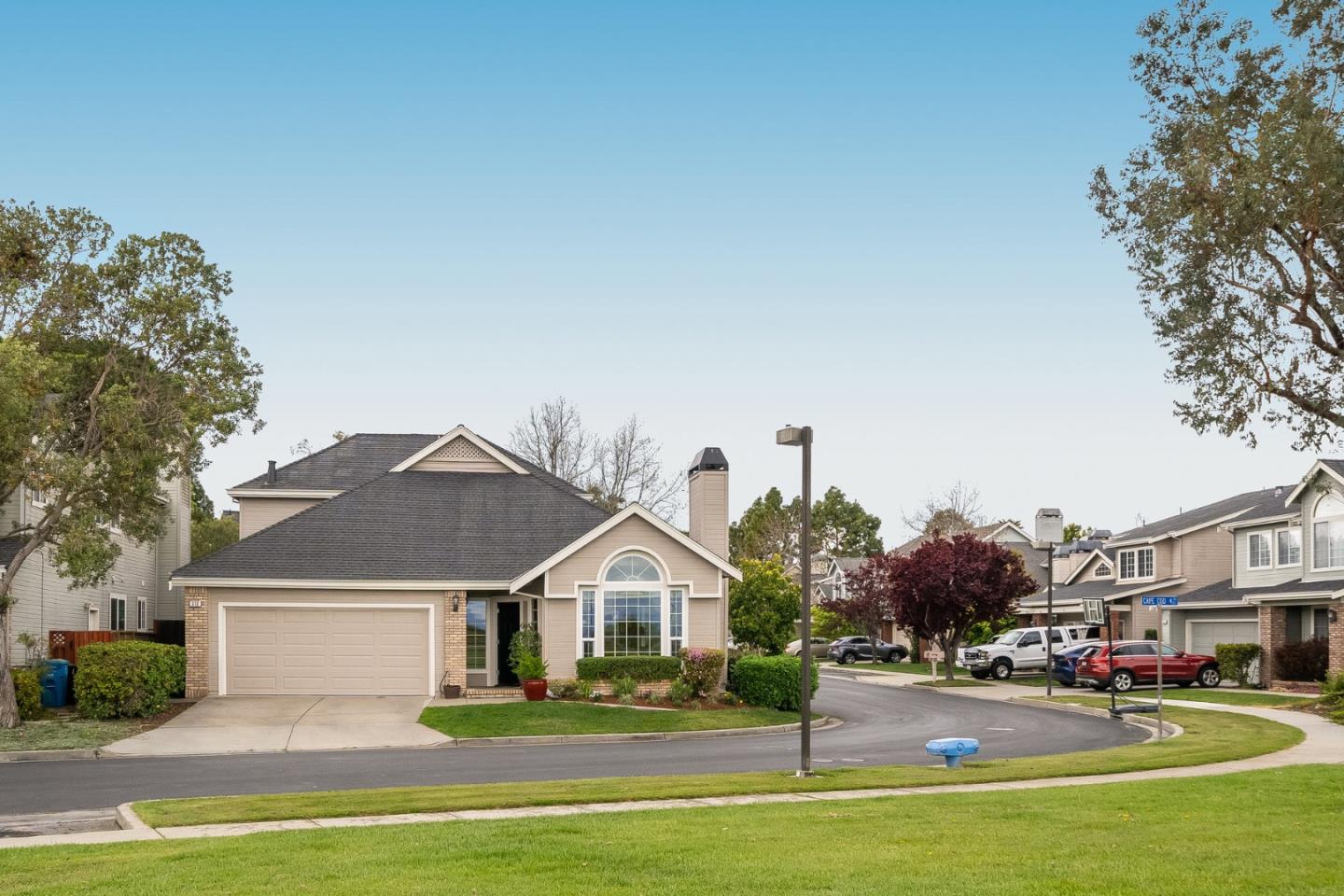 Neighborhood Neighborhood-52