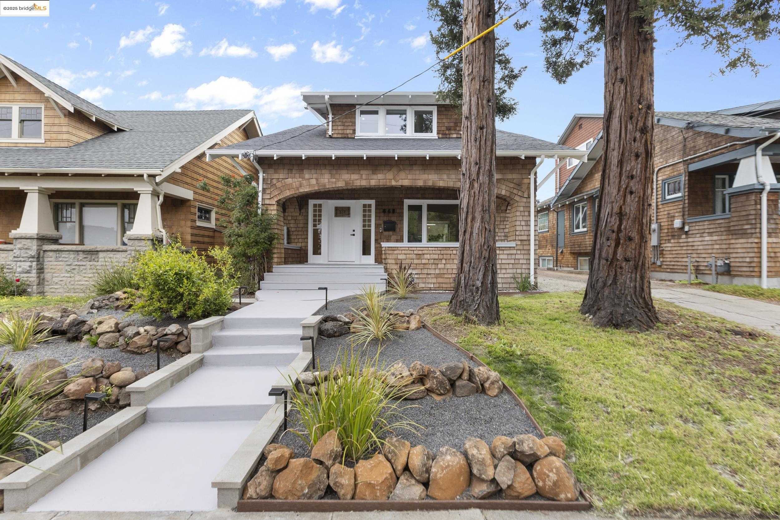 Neighborhood Neighborhood-33