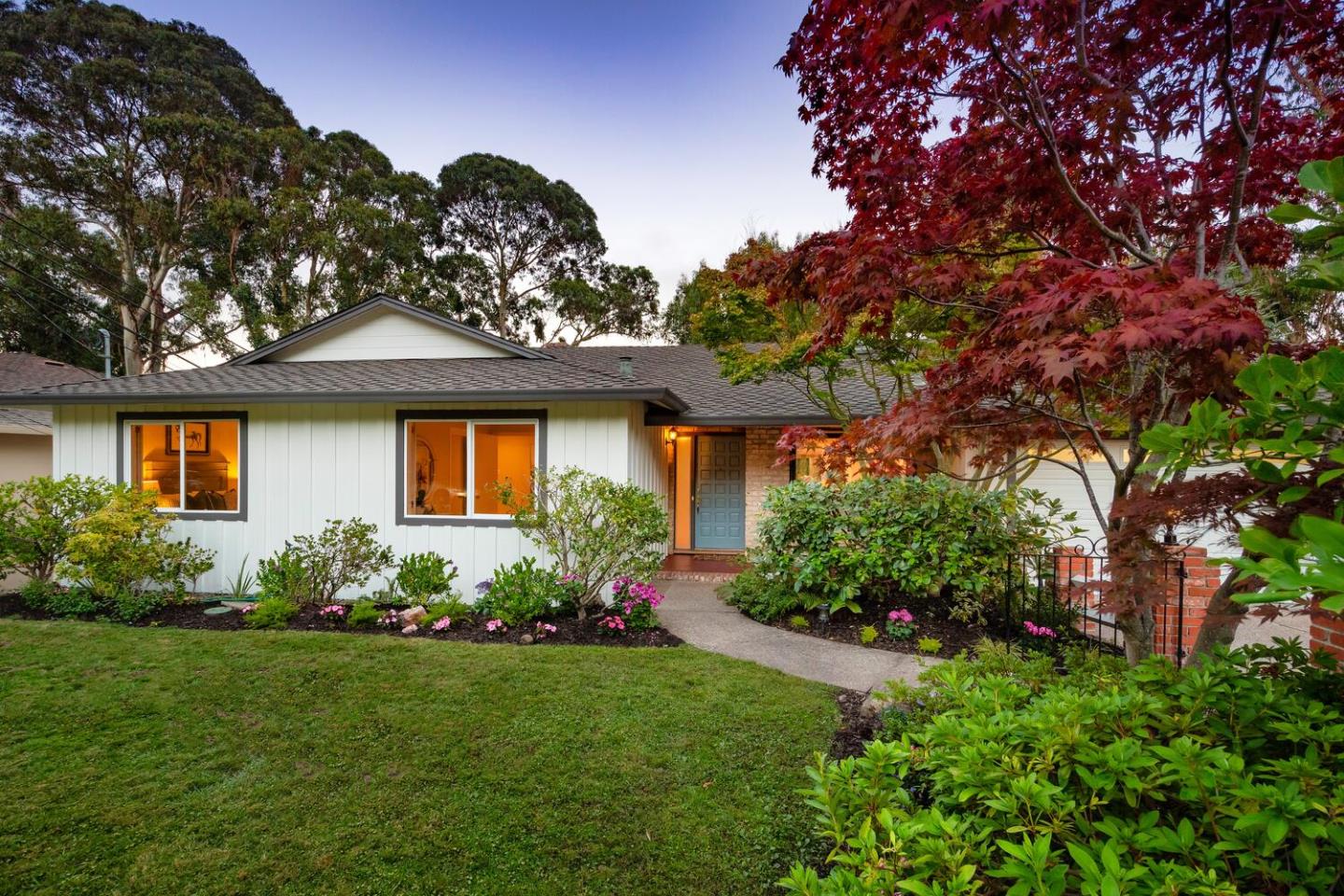 Neighborhood Neighborhood-36