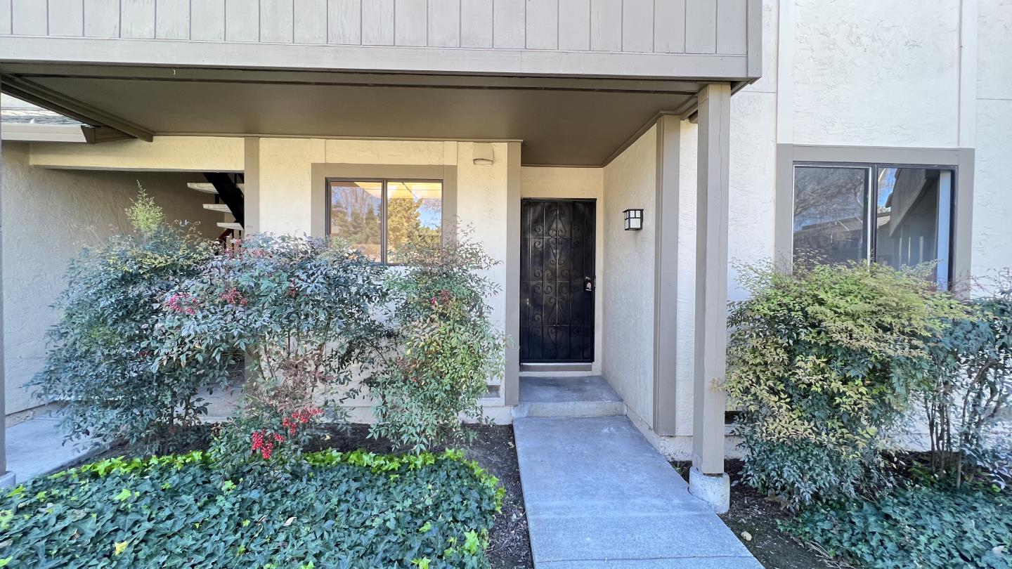 Neighborhood Neighborhood-97