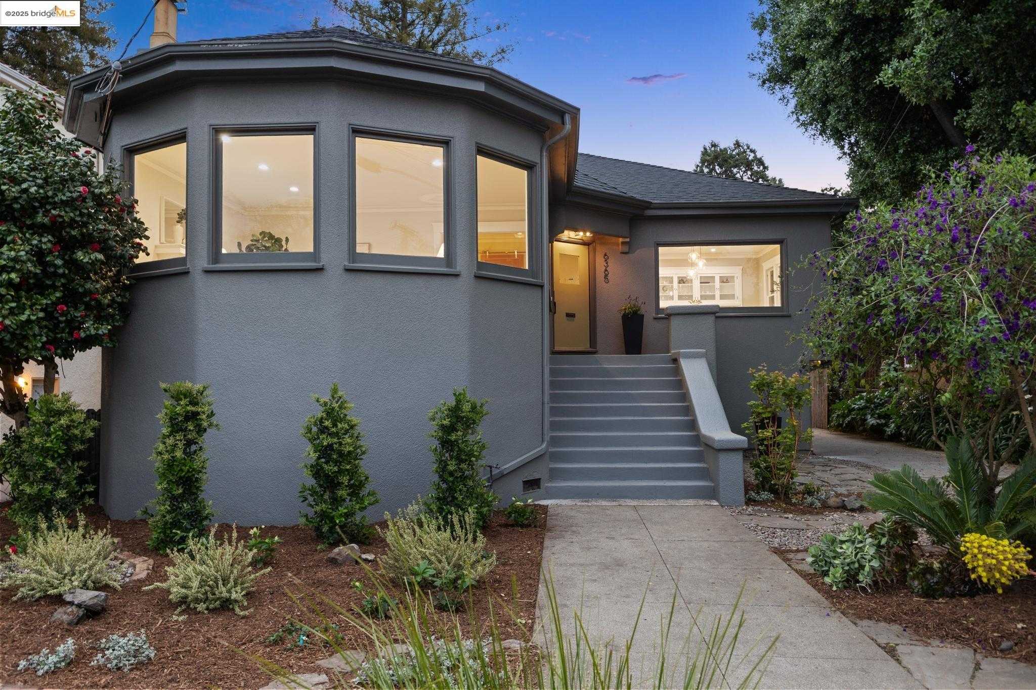 Neighborhood Neighborhood-5