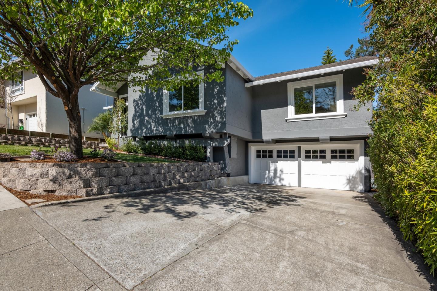 Neighborhood Neighborhood-95