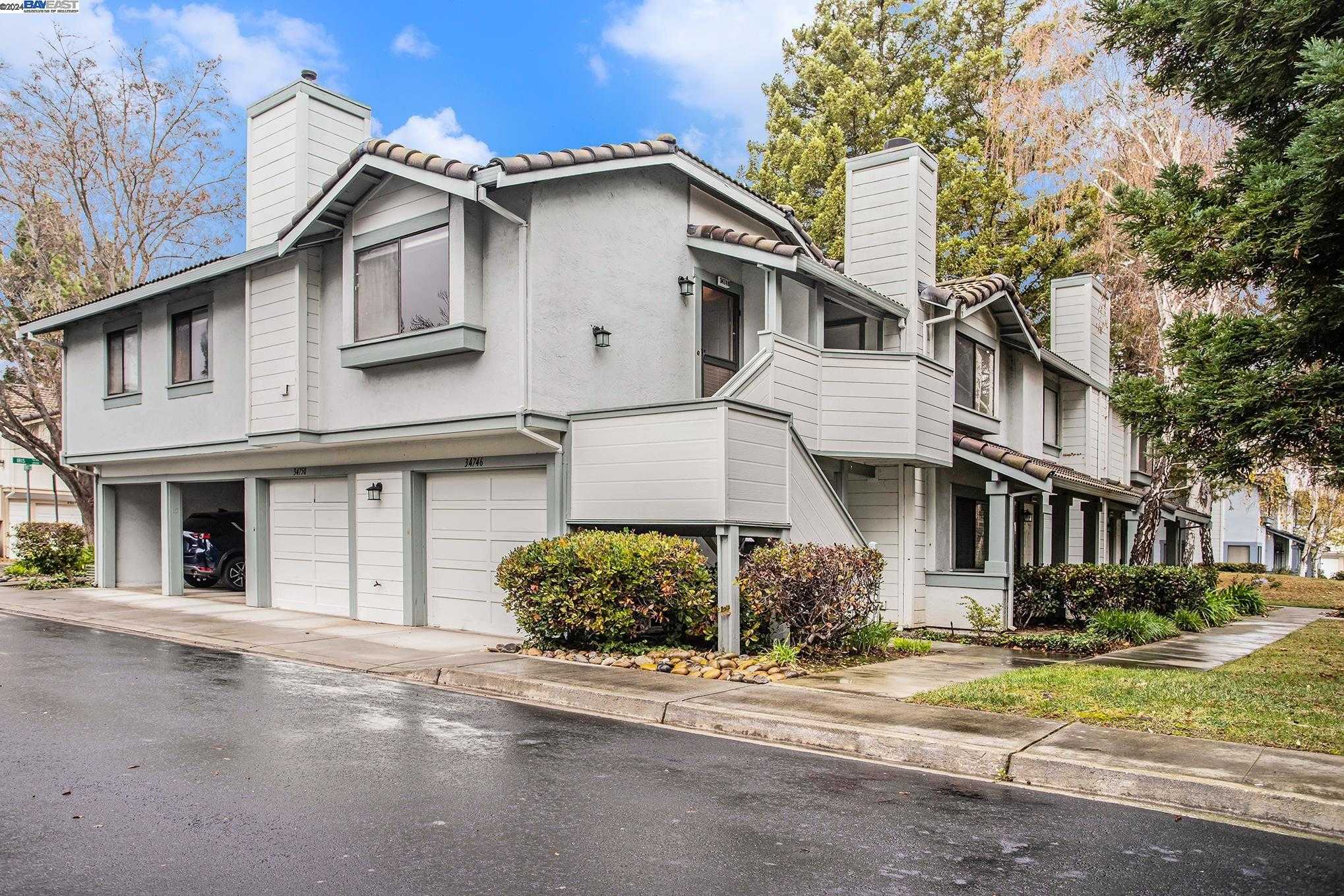 Neighborhood Neighborhood-6