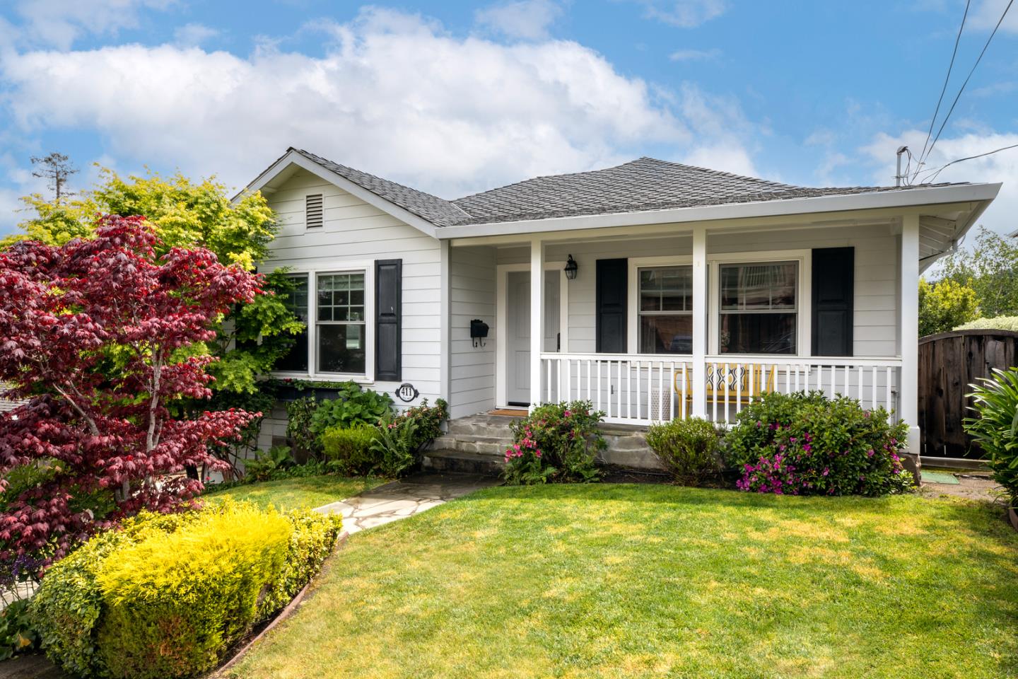 Neighborhood Neighborhood-23