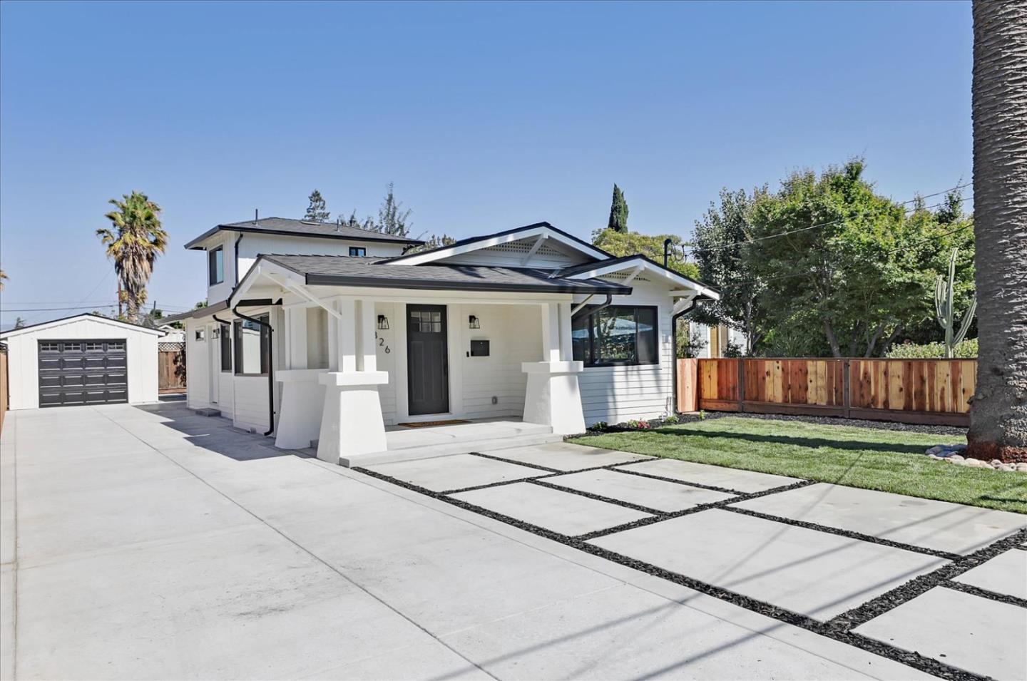 Neighborhood Neighborhood-75