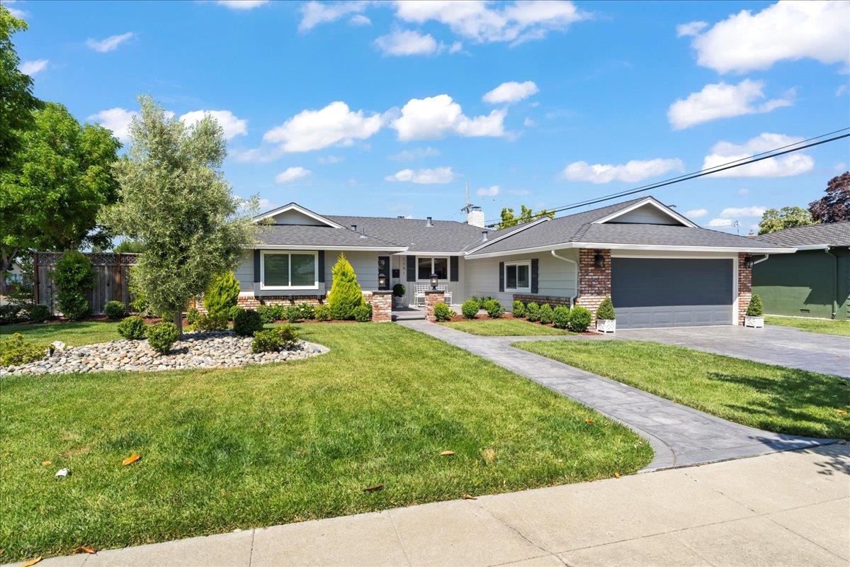 Neighborhood Neighborhood-10