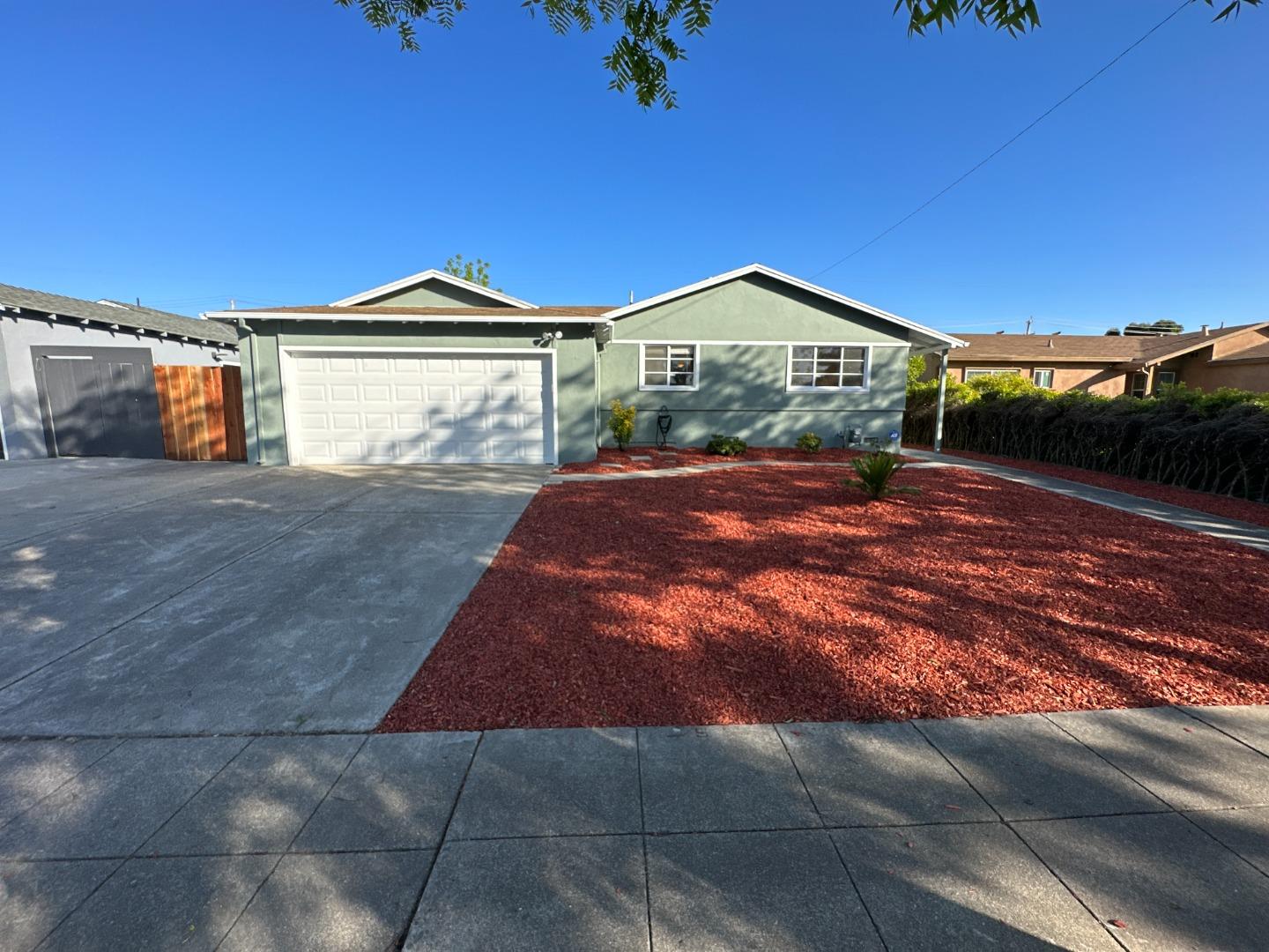 Neighborhood Neighborhood-85