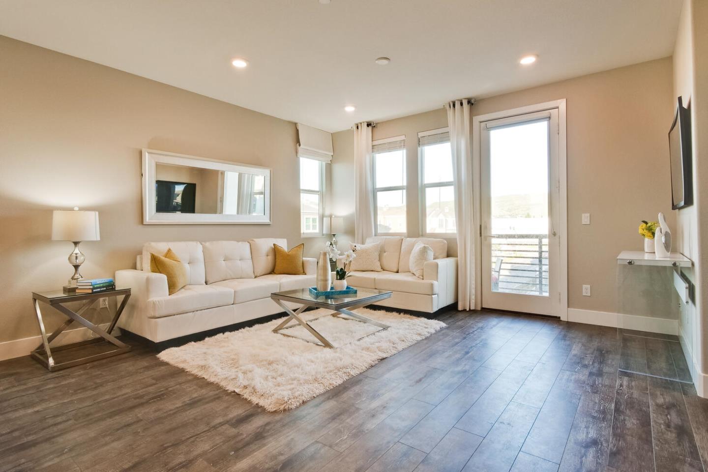 Neighborhood Neighborhood-9