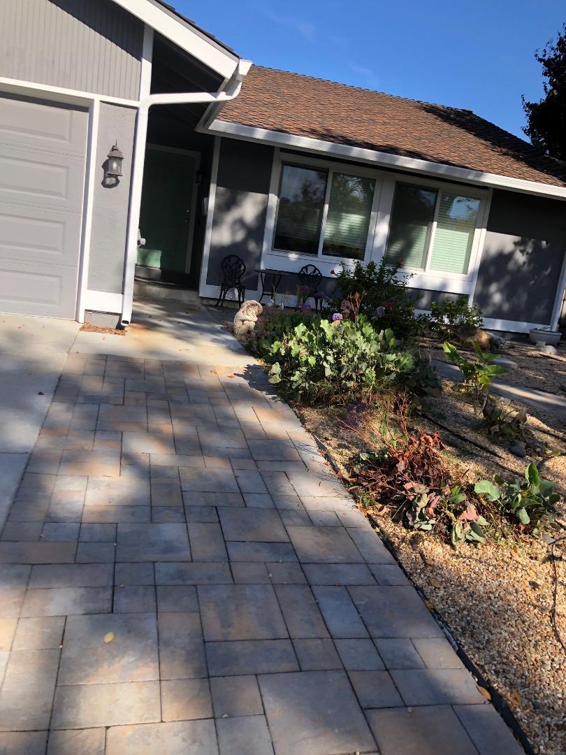 Neighborhood Neighborhood-8