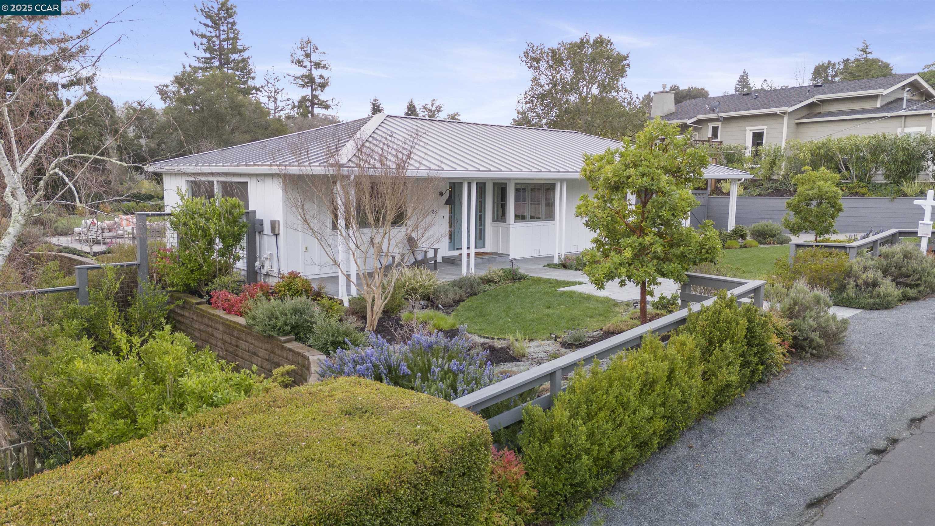 Neighborhood Neighborhood-5