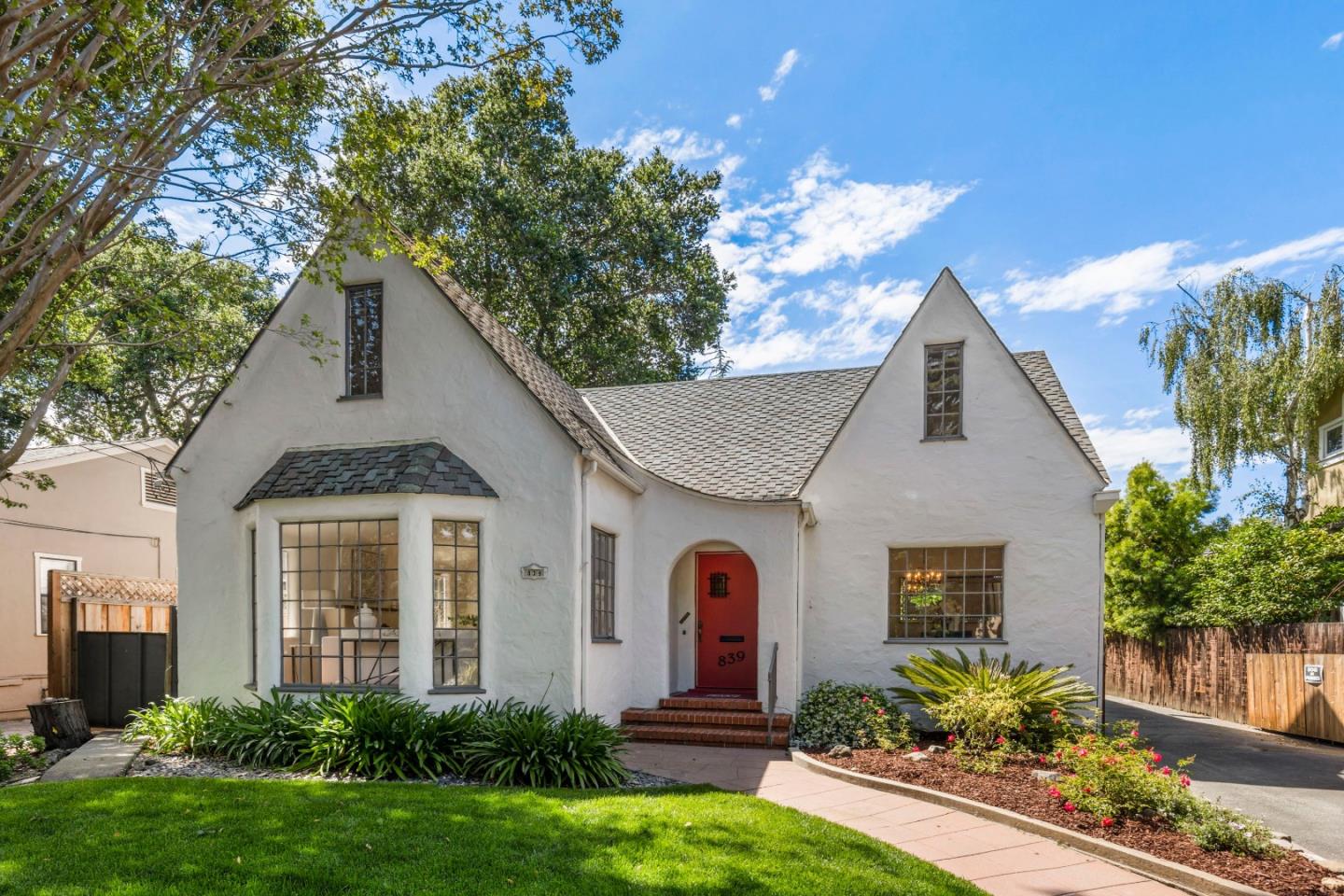 Neighborhood Neighborhood-14