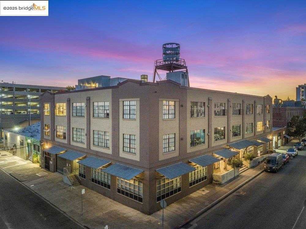 Neighborhood Neighborhood-13