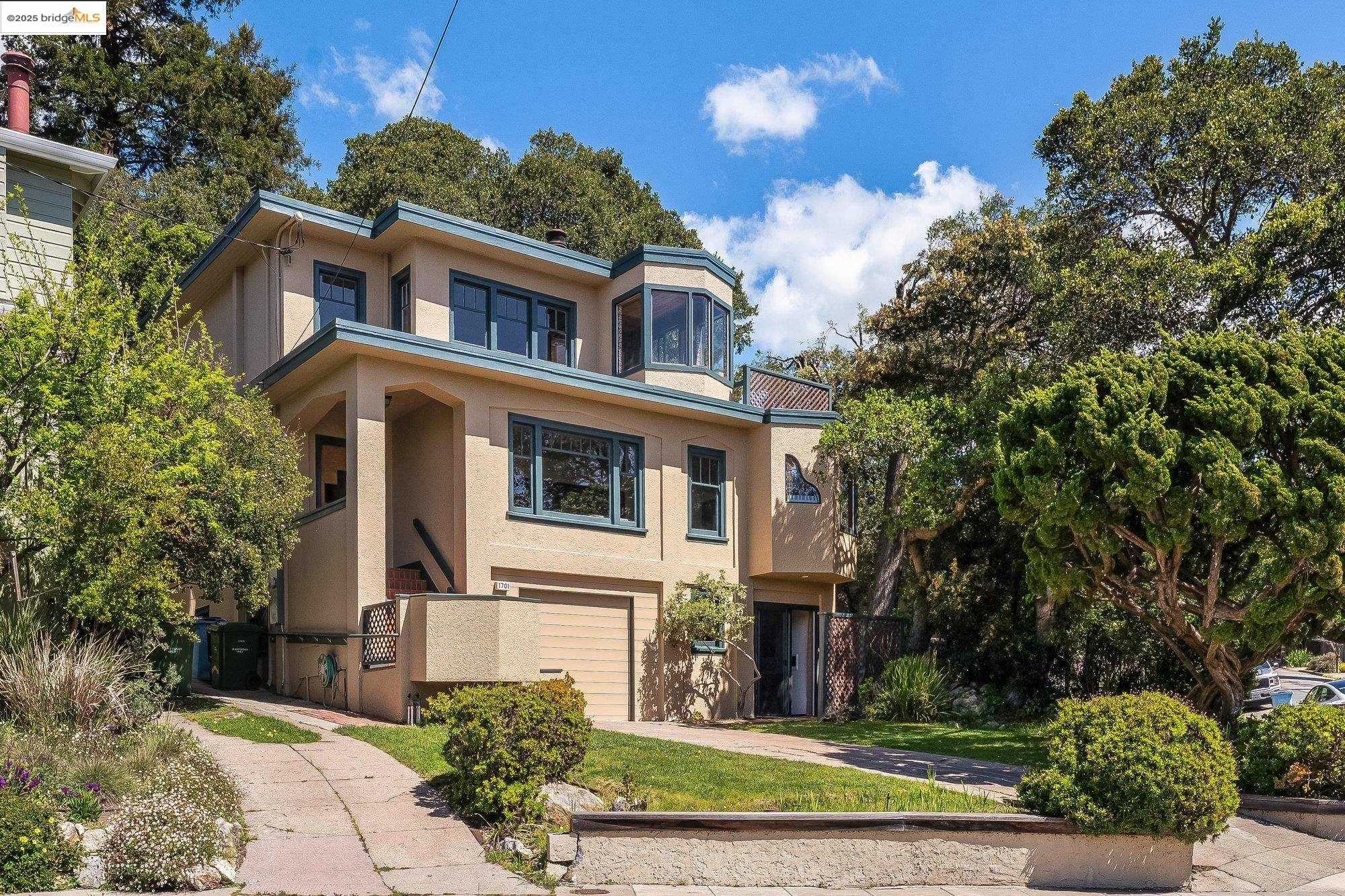 Neighborhood Neighborhood-7