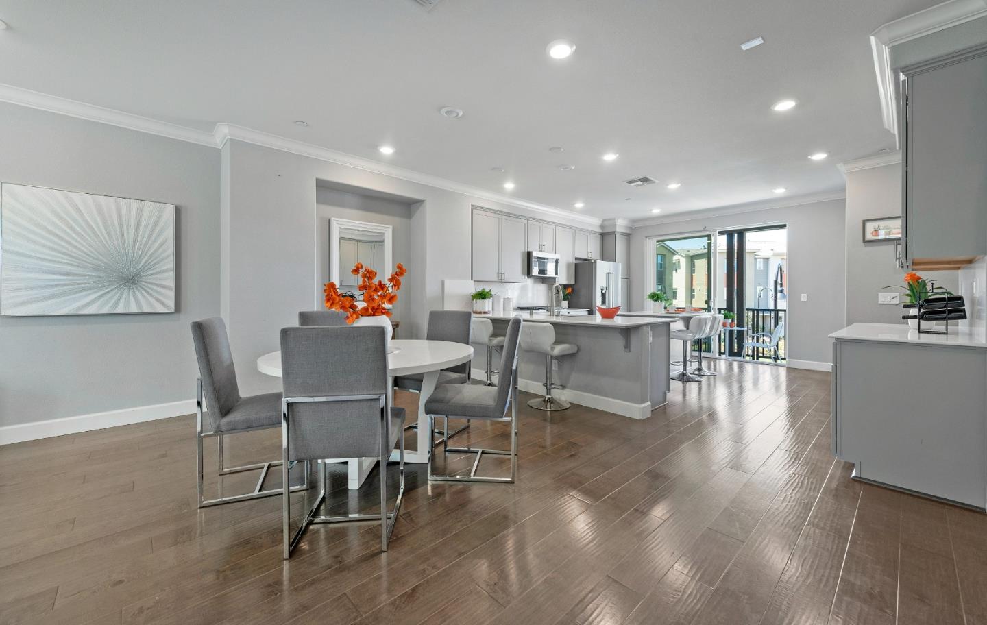 Neighborhood Neighborhood-103