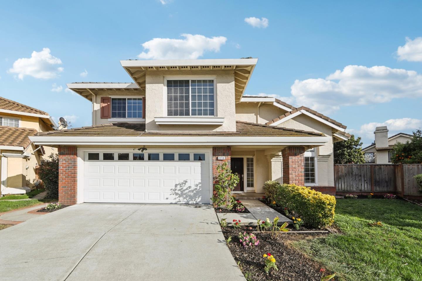 Neighborhood Neighborhood-25