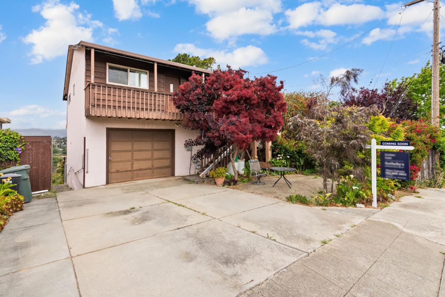 Neighborhood Neighborhood-10