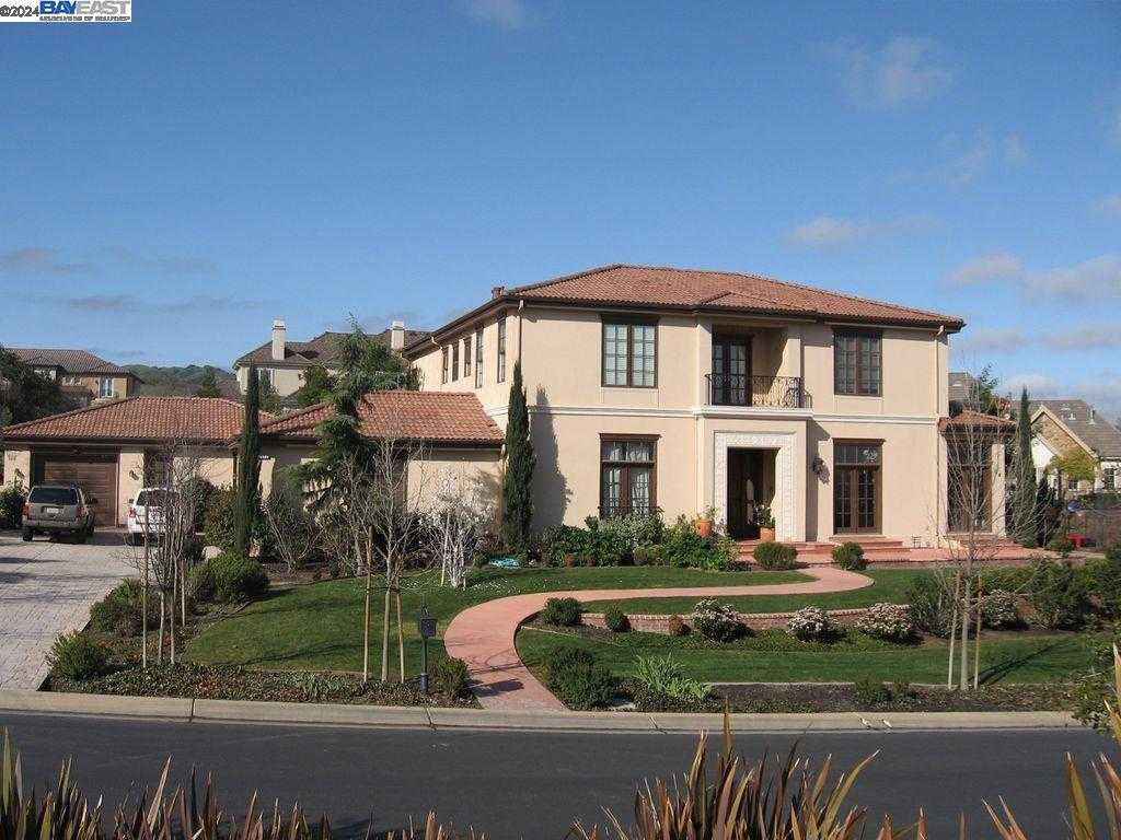 Neighborhood Neighborhood-10