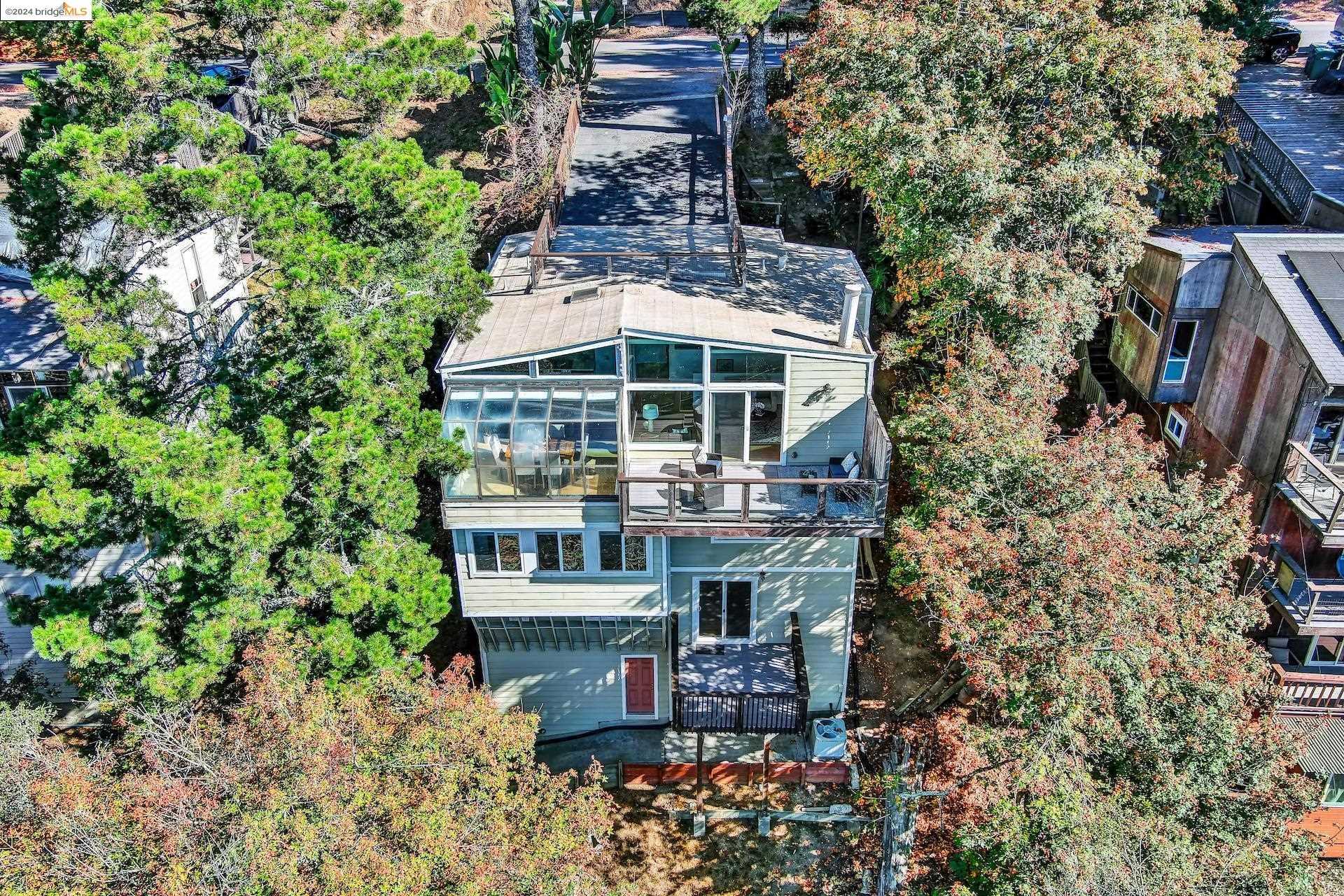 Neighborhood Neighborhood-27