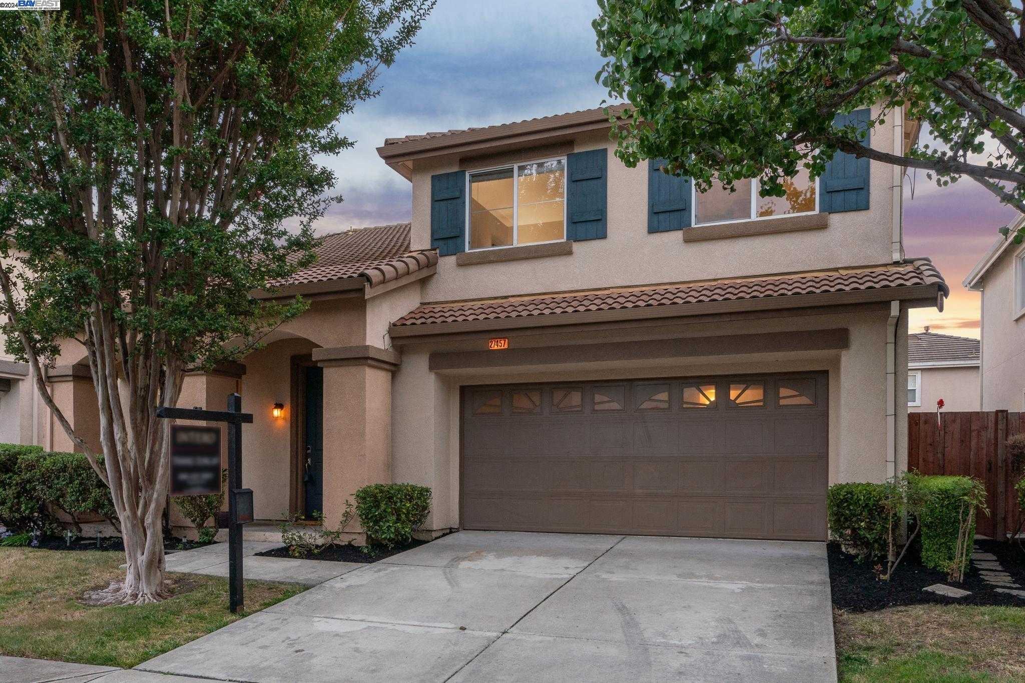 Neighborhood Neighborhood-5