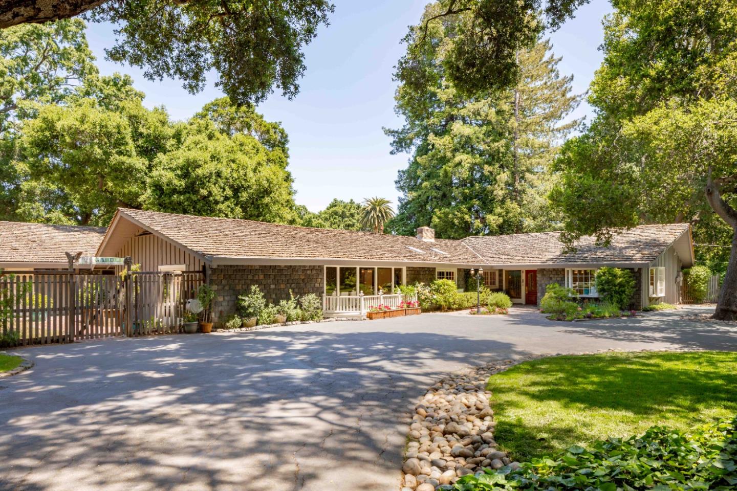 Neighborhood Neighborhood-14