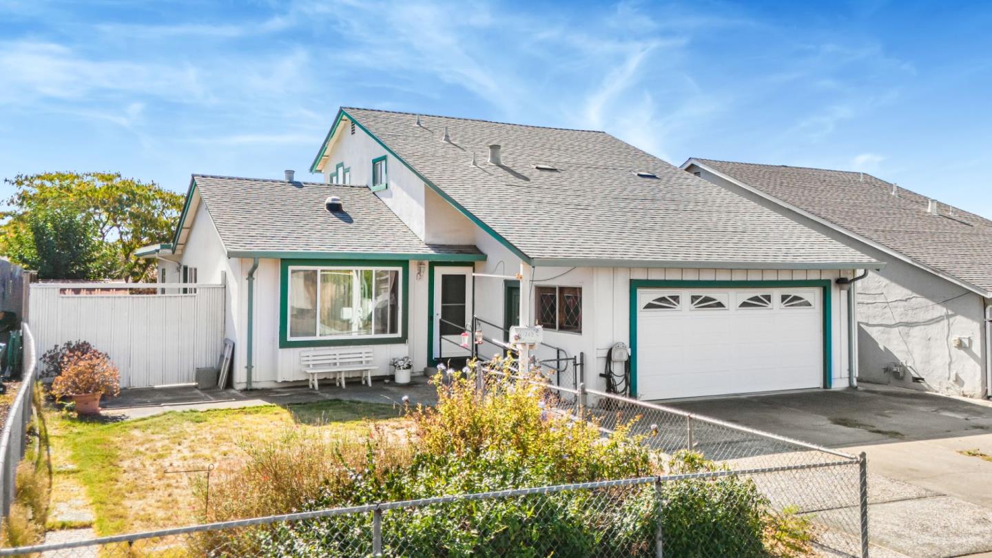 Neighborhood Neighborhood-147