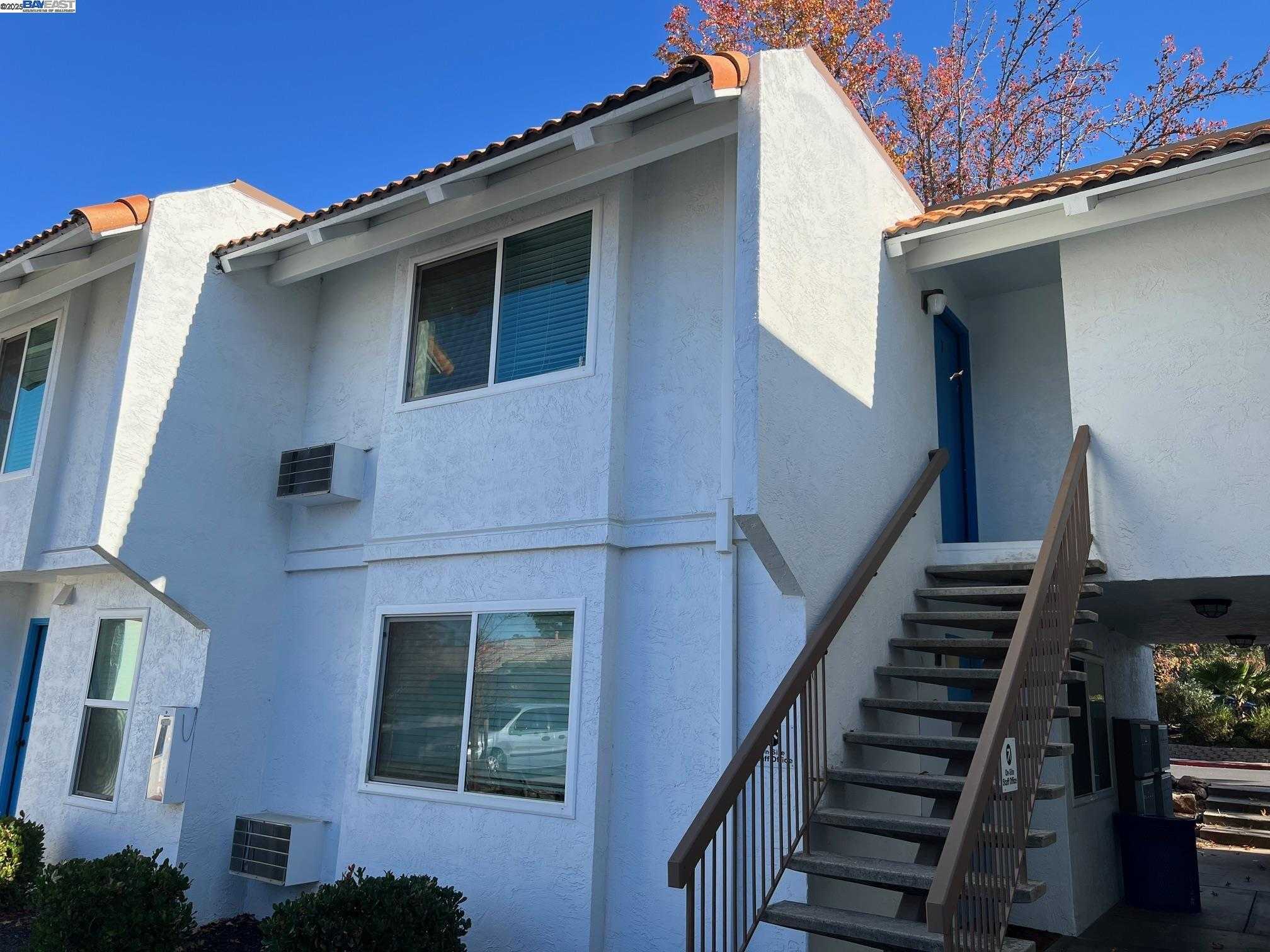 Neighborhood Neighborhood-6