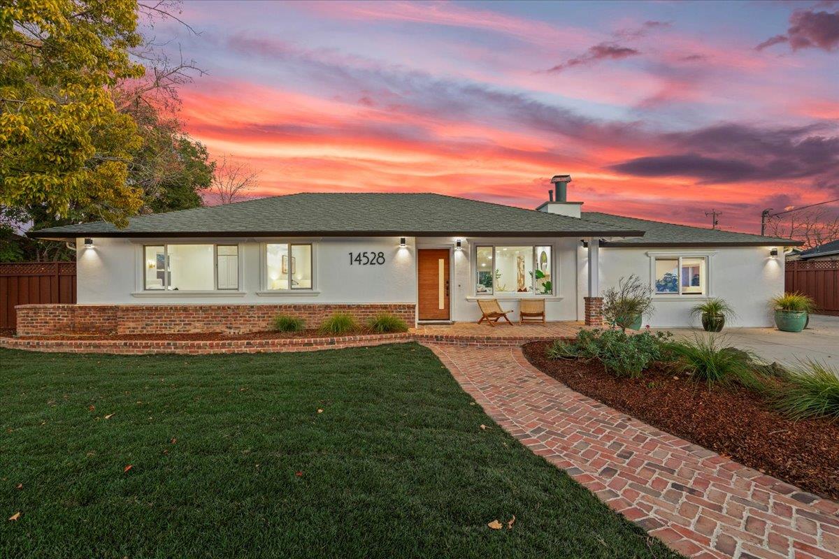 Neighborhood Neighborhood-3