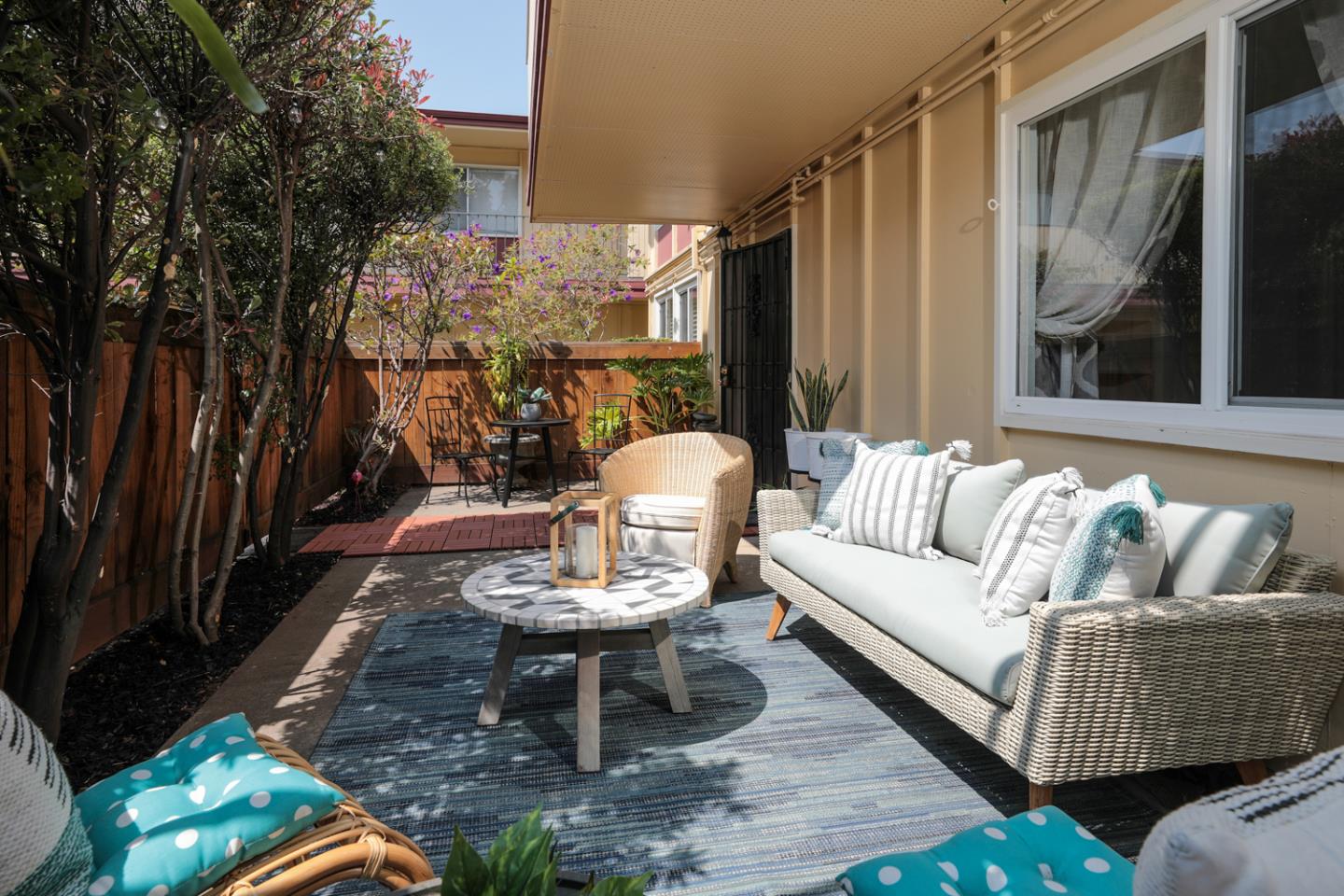 Neighborhood Neighborhood-87