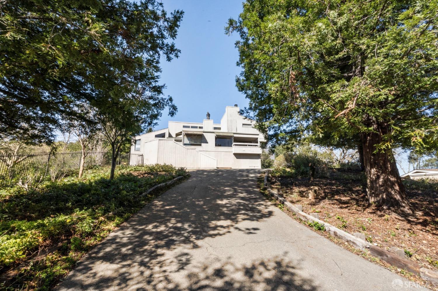 Neighborhood Neighborhood-18