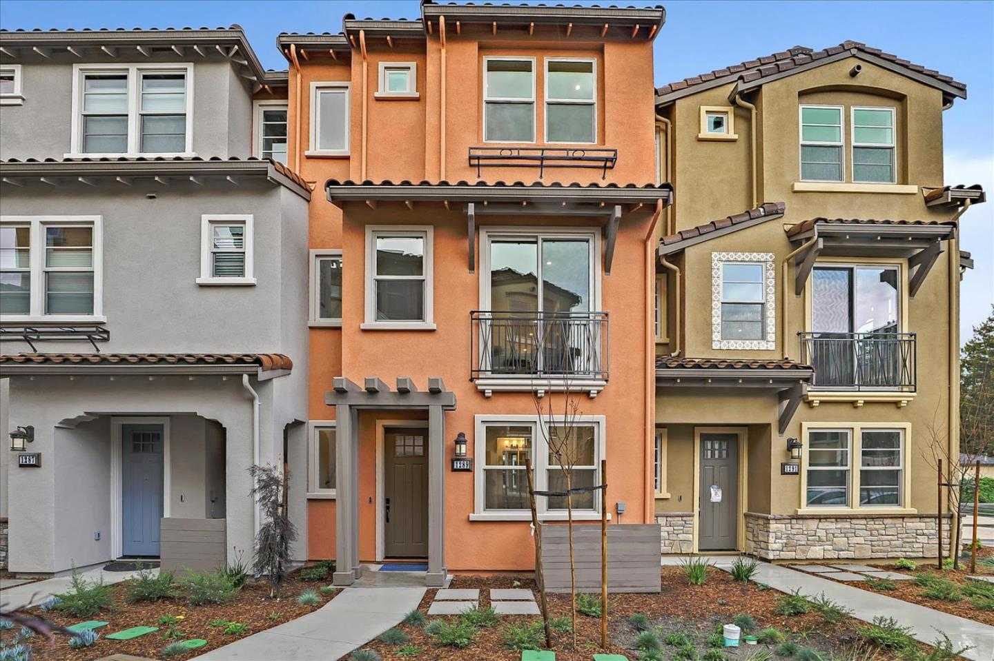 Neighborhood Neighborhood-1